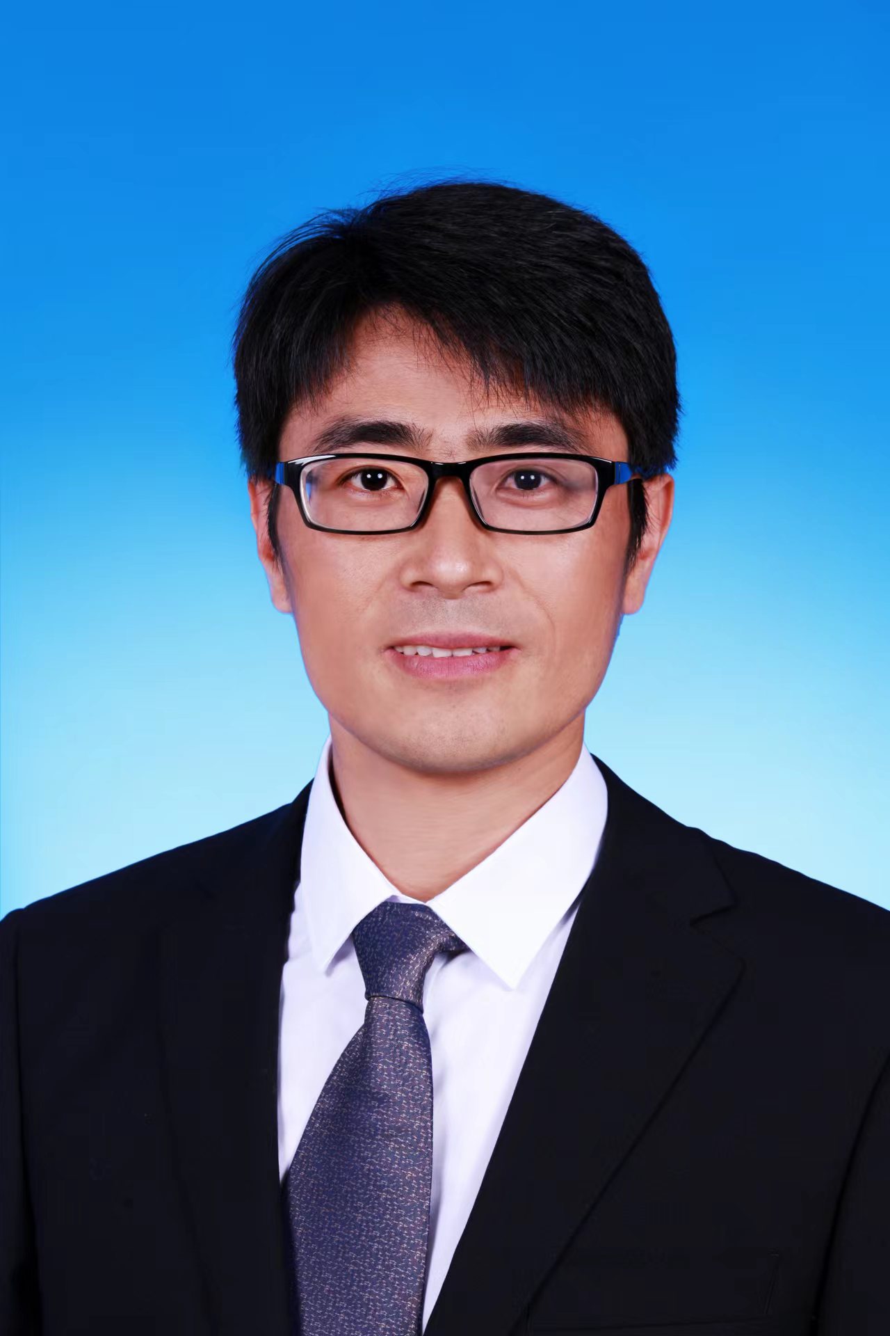 丁怀伟